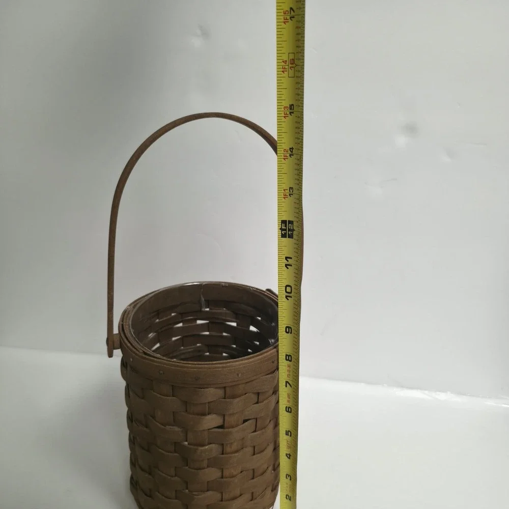 VTG 2001 Longaberger Tall Fruit Basket Round Woven Wood Single Swing Handle Line